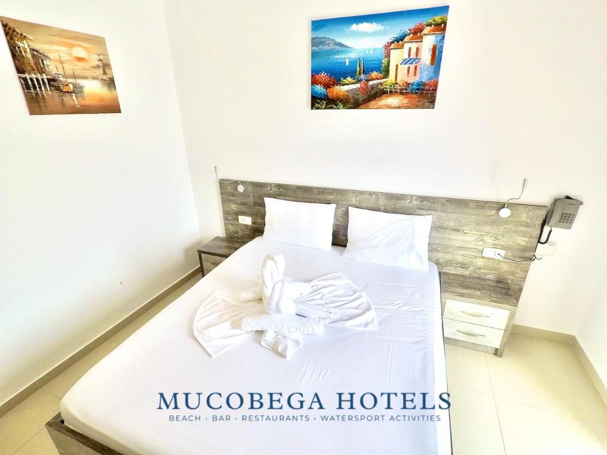 סרנדה Mucobega Hotel 2 מראה חיצוני תמונה